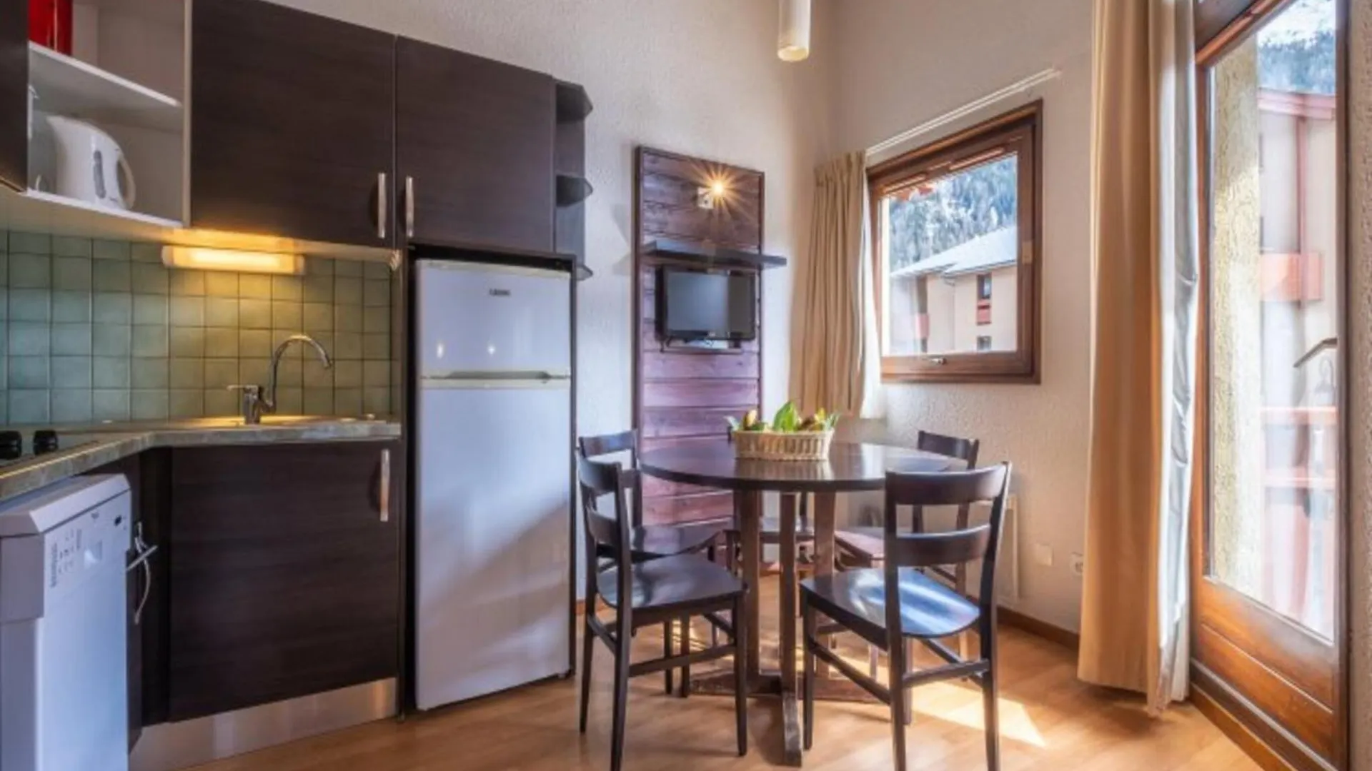 Casa de Férias 2 Room Apartment For 5 People Balcony Lanslevillard